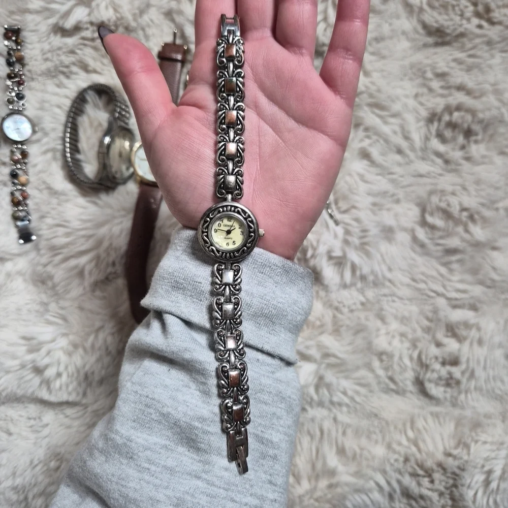 Watch Bundle Lot Vintage Modern Silver Tone Floral Silicone Band Large Mixed Lot